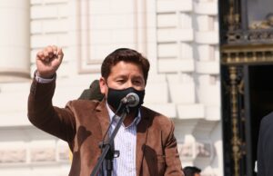 Premier Guido Bellido ataca al canciller en plena gira en EEUU y la ONU