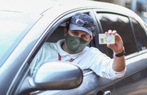 Conductores con licencias vencidas al 22 de abril de 2016 deben sacar una nueva para manejar