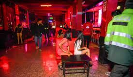 Embargan «Las Gatitas» y galería por deuda tributaria con la MPT