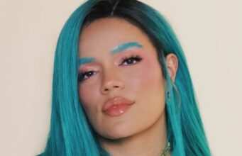 Karol G le canta al empoderamiento femenino en su nuevo tema «Sejodioto»
