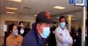 Tacna: pasajeros reclaman por retraso de vuelo de Latam a Lima