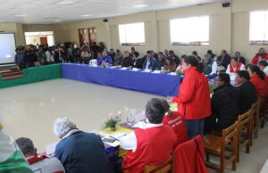 Agenda de ministro Bellido posterga mesa de diálogo de Candarave