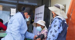 Southern Perú realiza campaña de salud para adultos mayores en Candarave