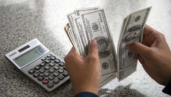 Luego de casi tres meses, el dólar se sitúa debajo de S/ 4