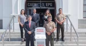 Centro de Altos Estudios Nacionales se suma a reciclaje de aparatos eléctricos de Claro