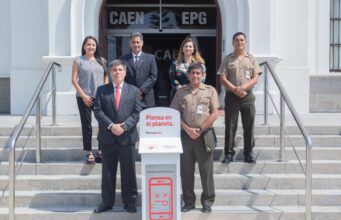 Centro de Altos Estudios Nacionales se suma a reciclaje de aparatos eléctricos de Claro