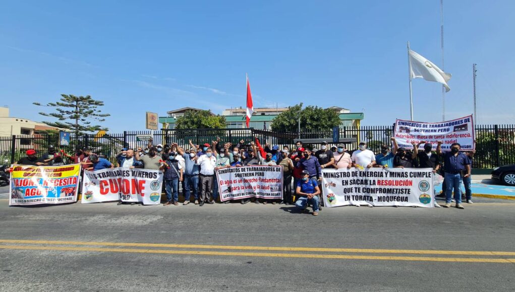 Trabajadores de Cuajone procederán a desalojar a los empresarios comuneros