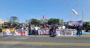 Trabajadores de Cuajone procederán a desalojar a los empresarios comuneros