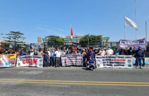 Trabajadores de Cuajone procederán a desalojar a los empresarios comuneros