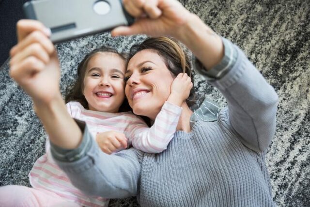 Día de la Madre: 5 equipos para mamás amantes de la tecnología