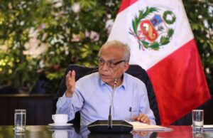 Premier sale en defensa de Primera Dama por la parodia de Carlos Álvarez