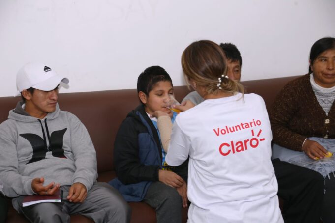 En este año la Red de Voluntarios Claro ayudó a más de 2 mil personas en el país