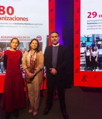 Claro realizó conversatorio “Conectados con un Futuro Sustentable”